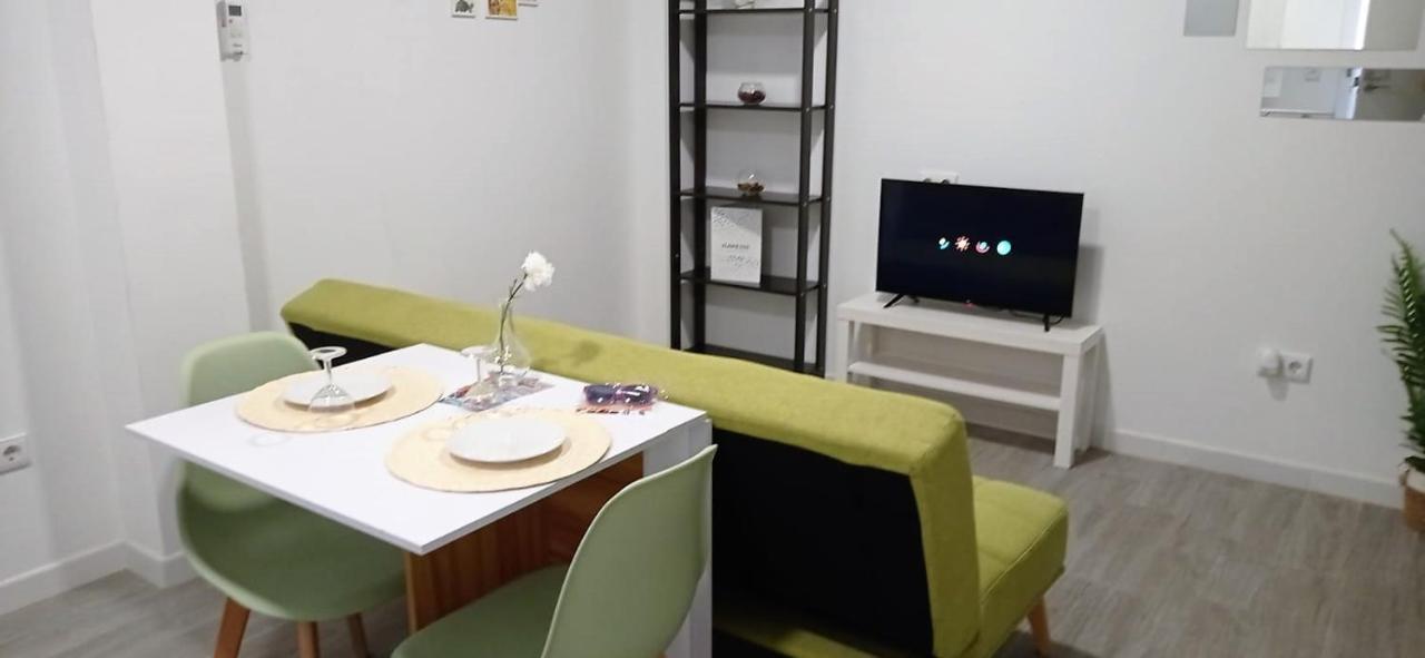 Apartamento Interior En El Absoluto Centro Ba アルヘシラス エクステリア 写真